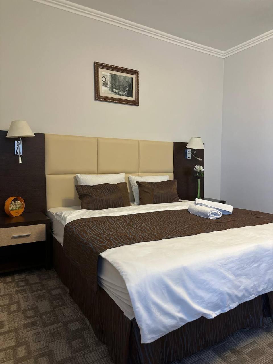 Tanzharyk Hotel Ακτομπέ Εξωτερικό φωτογραφία